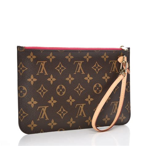 lv neverfull pochette outfit|louis vuitton neverfull game.